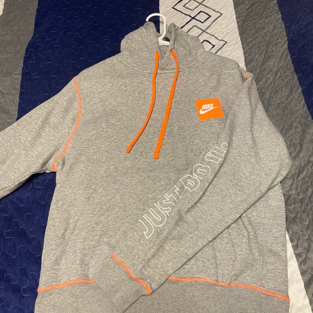 Nike Sweatshirt